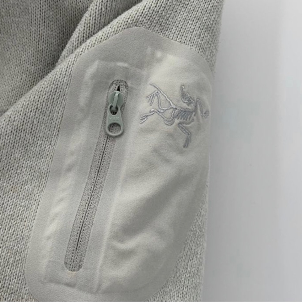 Arcteryx Fleece Jacket Womens S Silver Gray Zip Up Mock Neck Pockets Outdoor